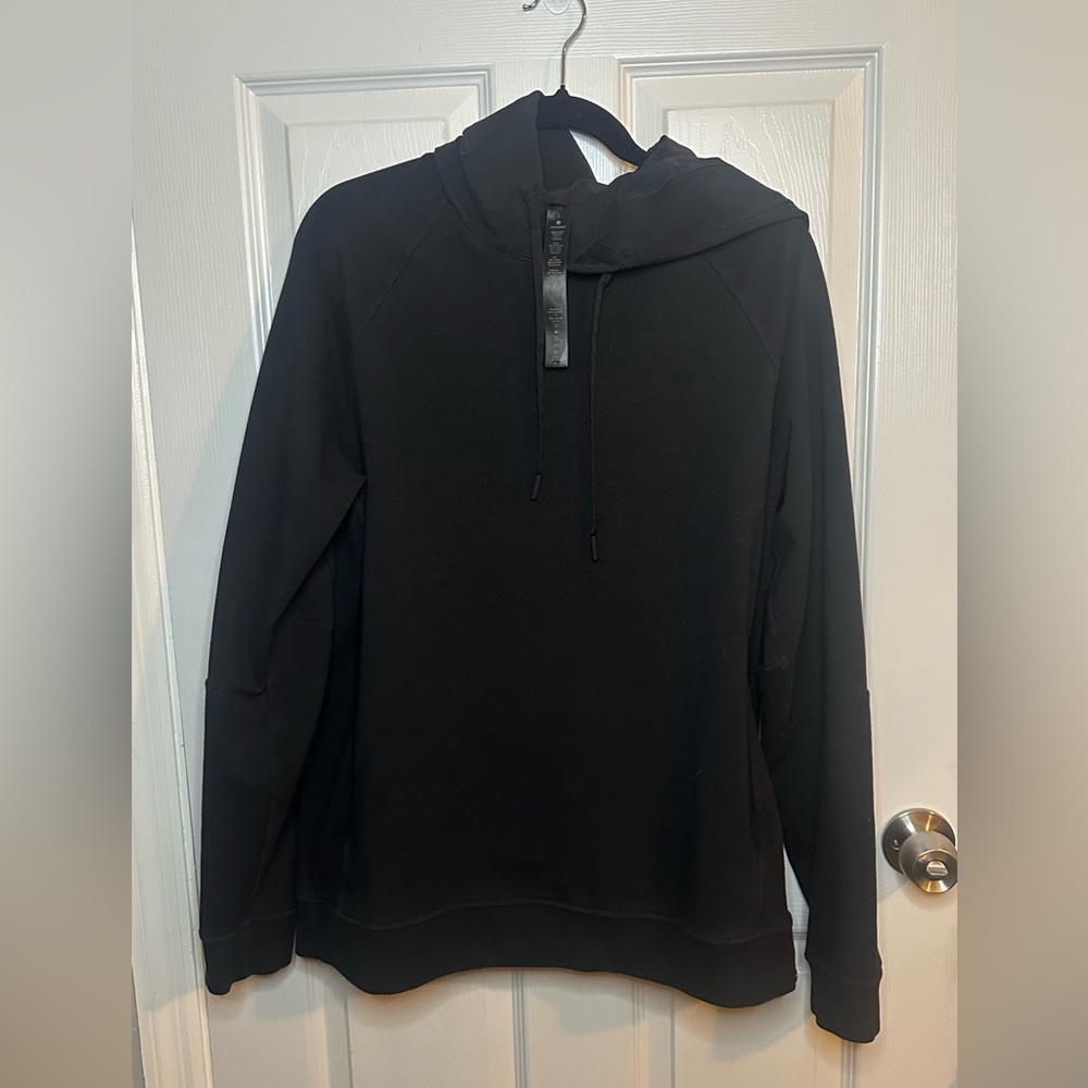 Men’s Black Lululemon Hoodie L